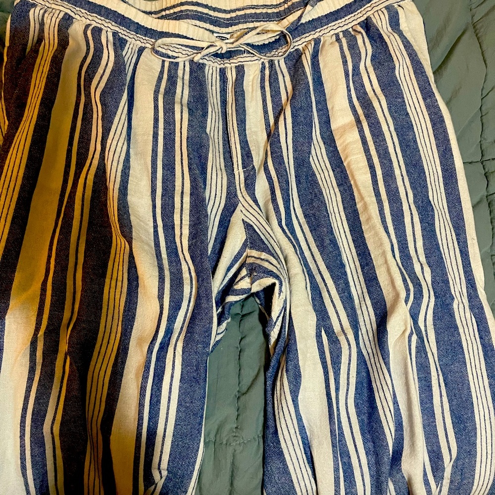Old Navy wide leg linen/rayon spring/summer pant. Drawstring waste size XL